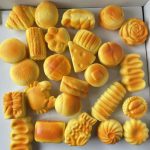 Simulated food bread kneading music